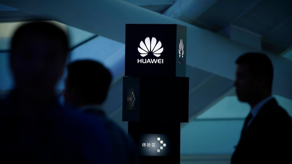 EU zvažuje, že členským státům zakáže v sítích 5G využívat Huawei