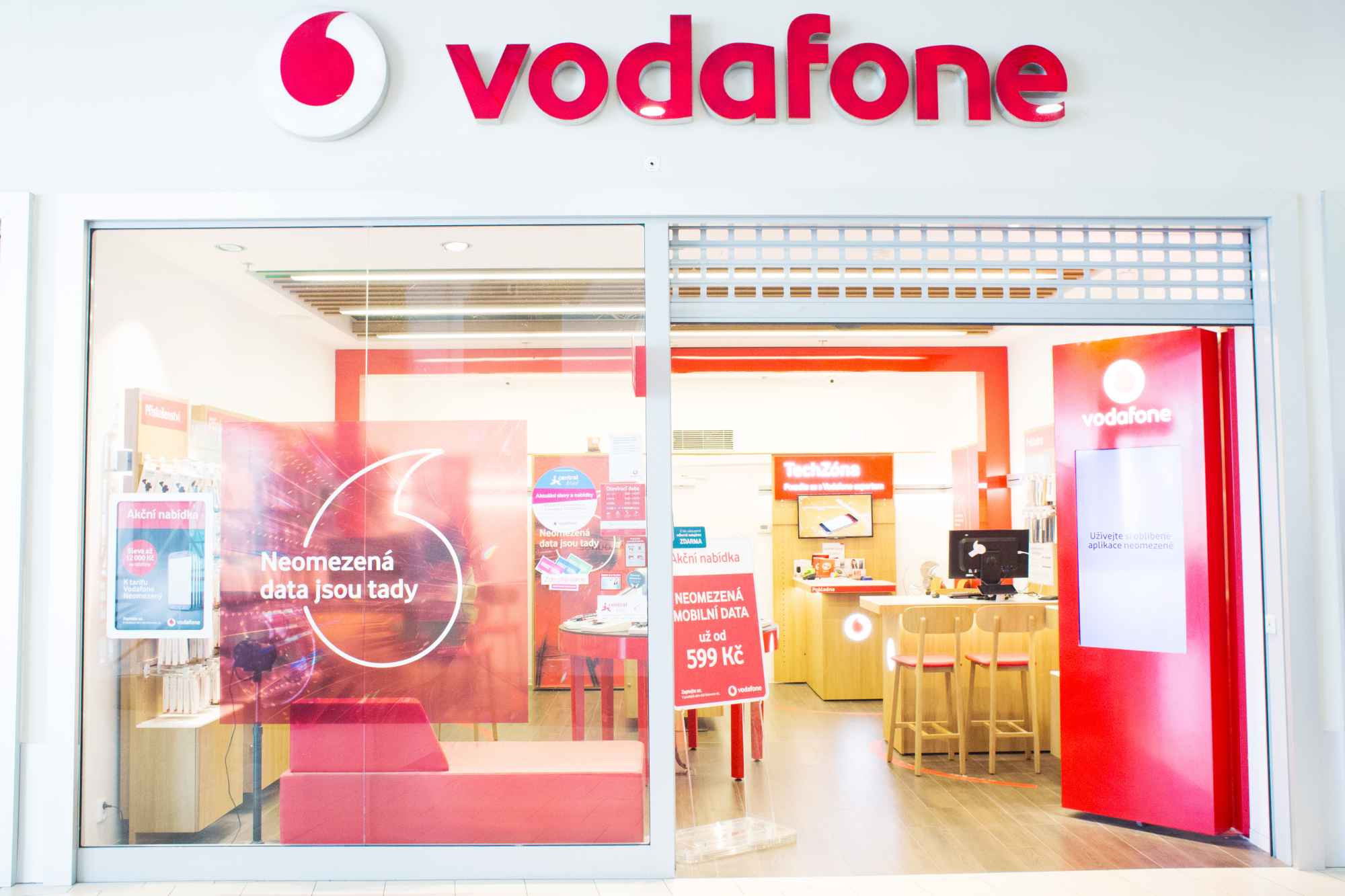 COVID v byznysu: 80 % zaměstnanců Vodafonu chce pracovat z domova i po krizi, firma jim vyjde vstříc