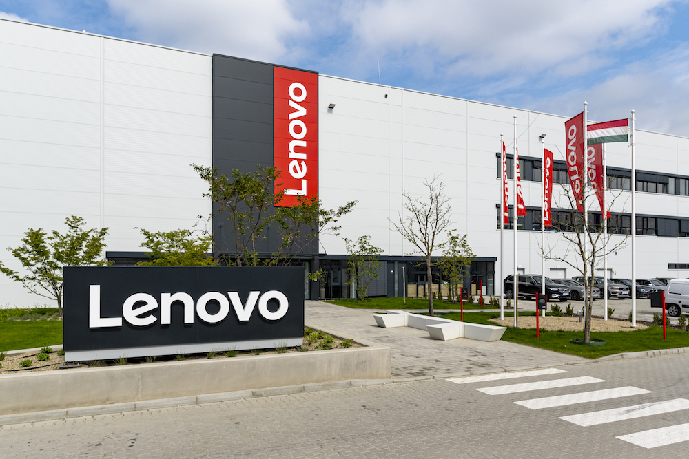 Lenovo otevřelo první evropský výrobní závod v Maďarsku
