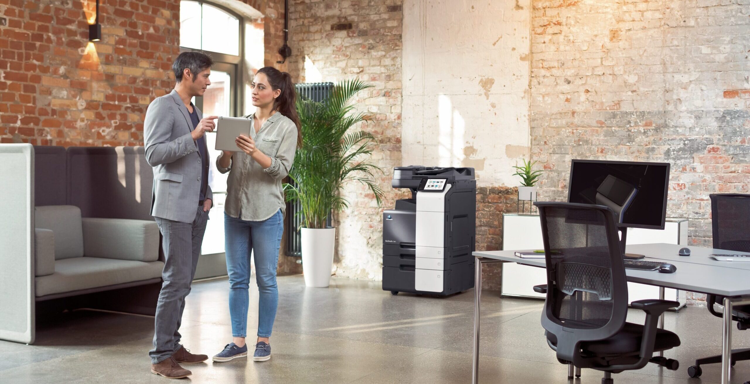 Firmy digitalizují: tisk dokumentů se za 10 let snížil o třetinu