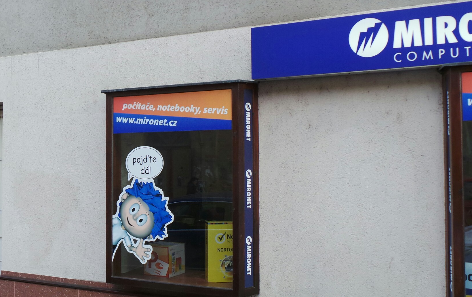 Český stát zřejmě zaplatí Mironetu rekordní odškodné za protiprávní zásah policie. Firma chce až 1,5 miliardy